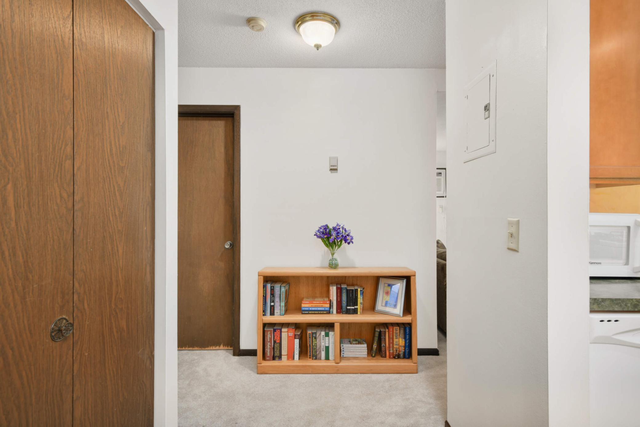 4201 Lakeside Avenue N 113 Property Photo 6