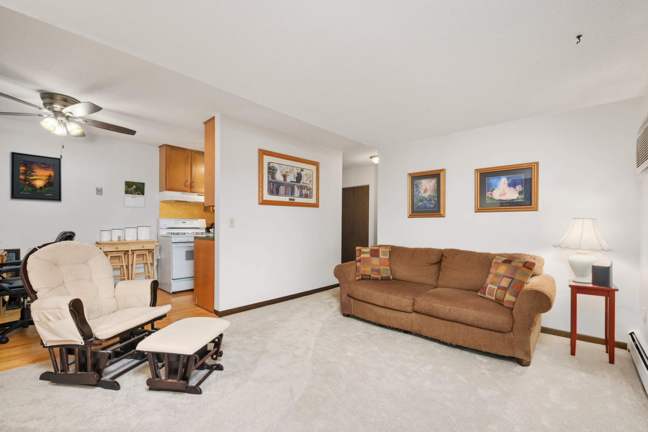 4201 Lakeside Avenue N 113 Property Photo 12