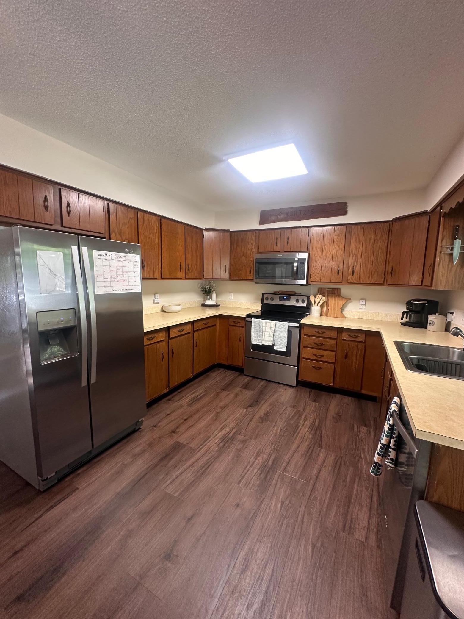 1835 Bayview Drive Property Photo 19