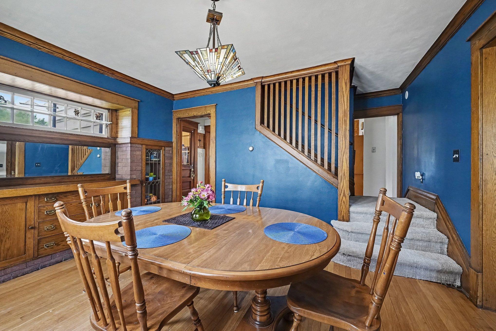1324 Marshall Avenue Property Photo 2
