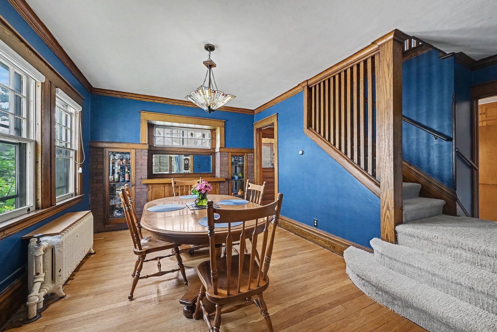 1324 Marshall Avenue Property Photo 3