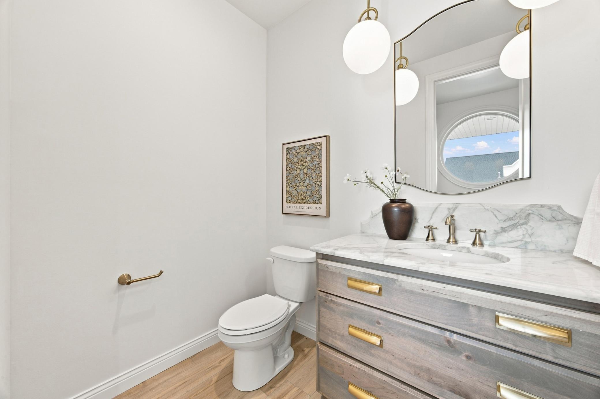 8912 Meadowlark Parkway Property Photo 18