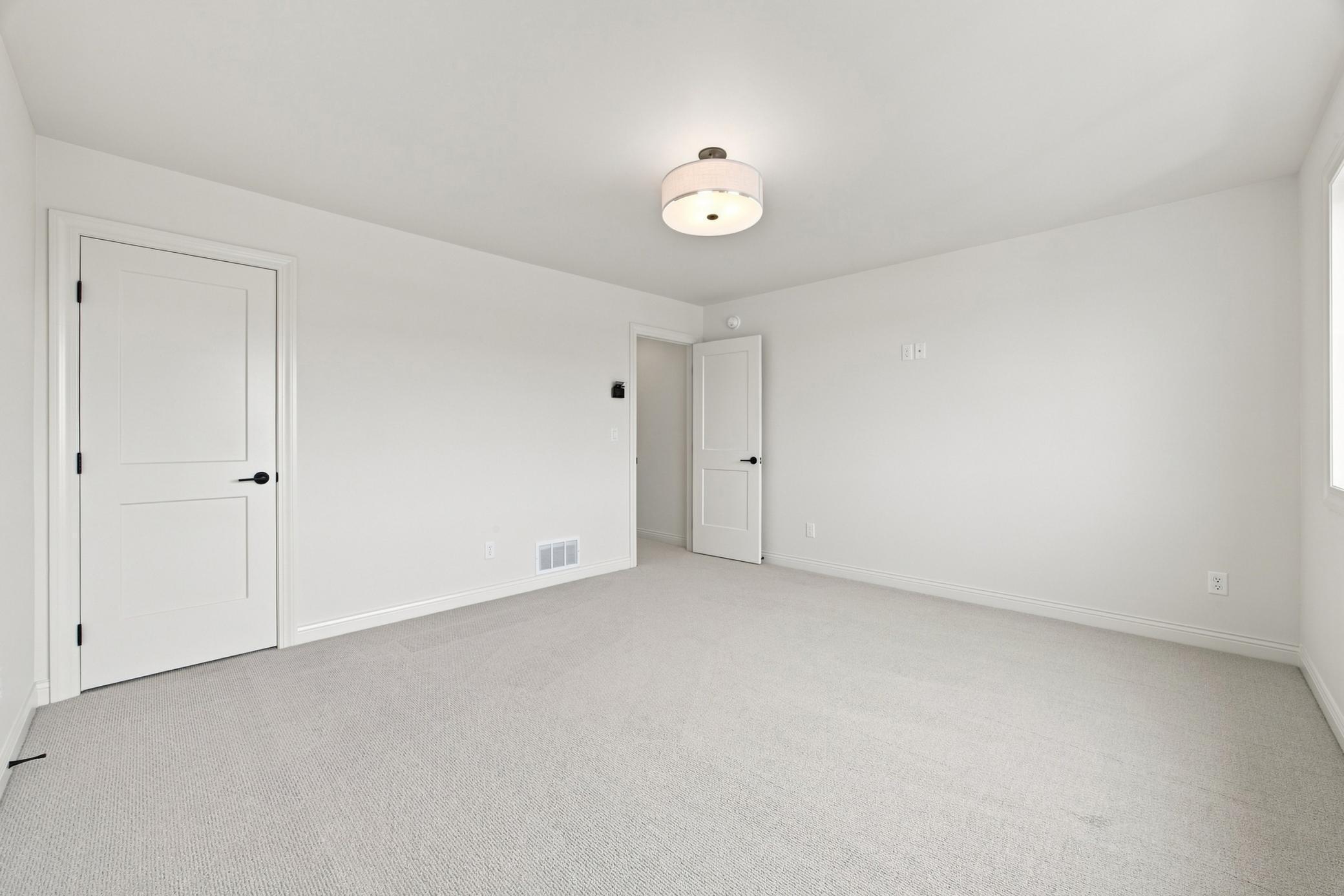 8912 Meadowlark Parkway Property Photo 28
