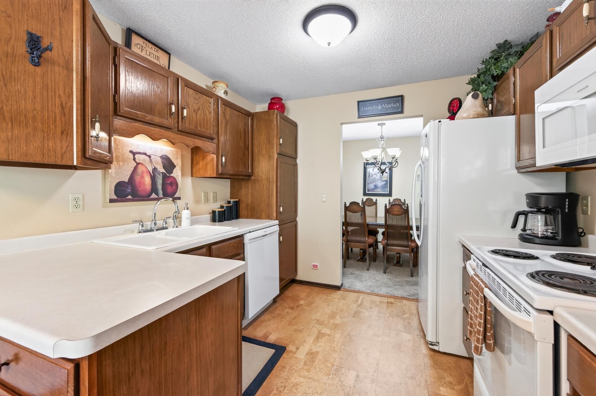 5217 Balmoral Lane Property Photo 11