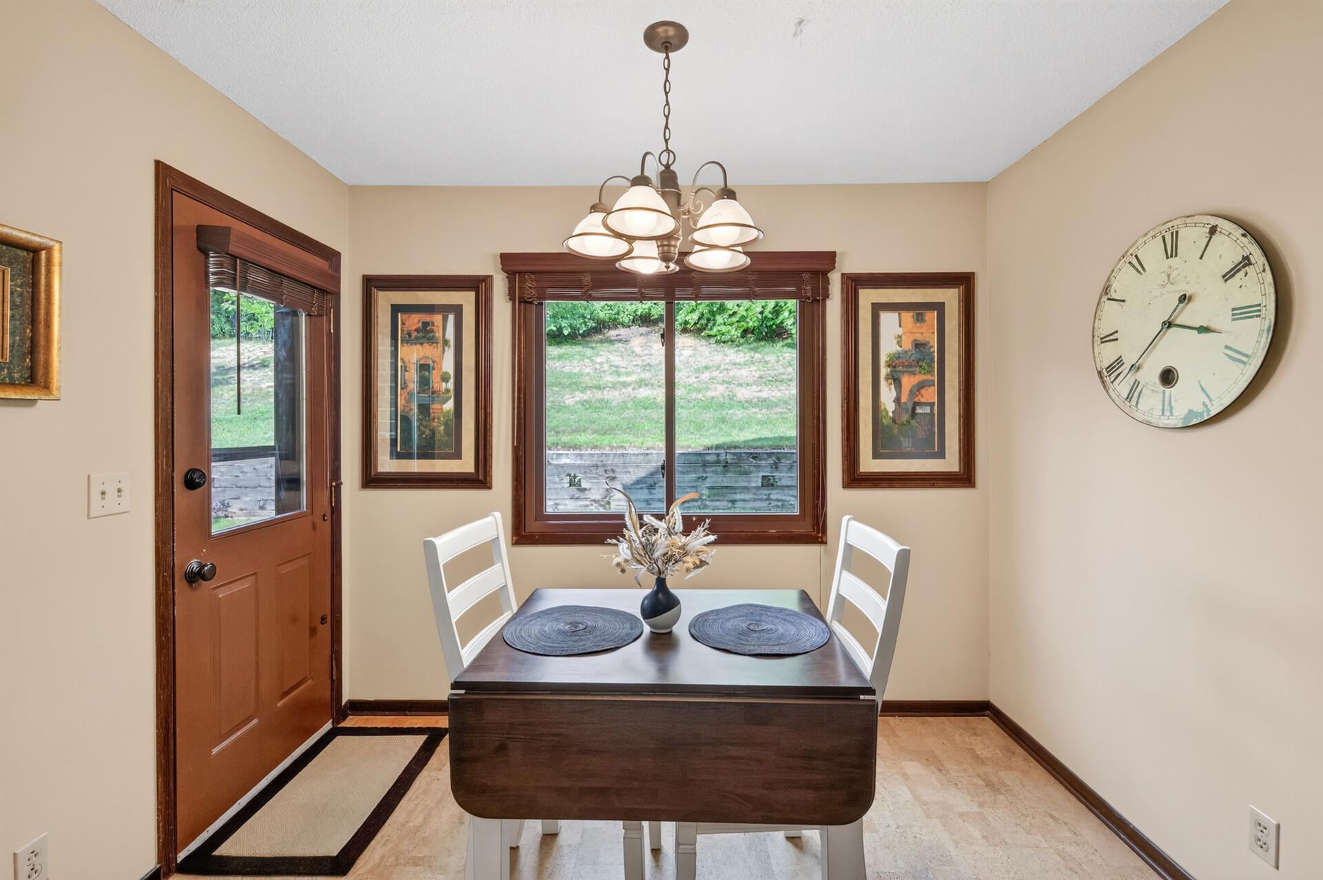 5217 Balmoral Lane Property Photo 12