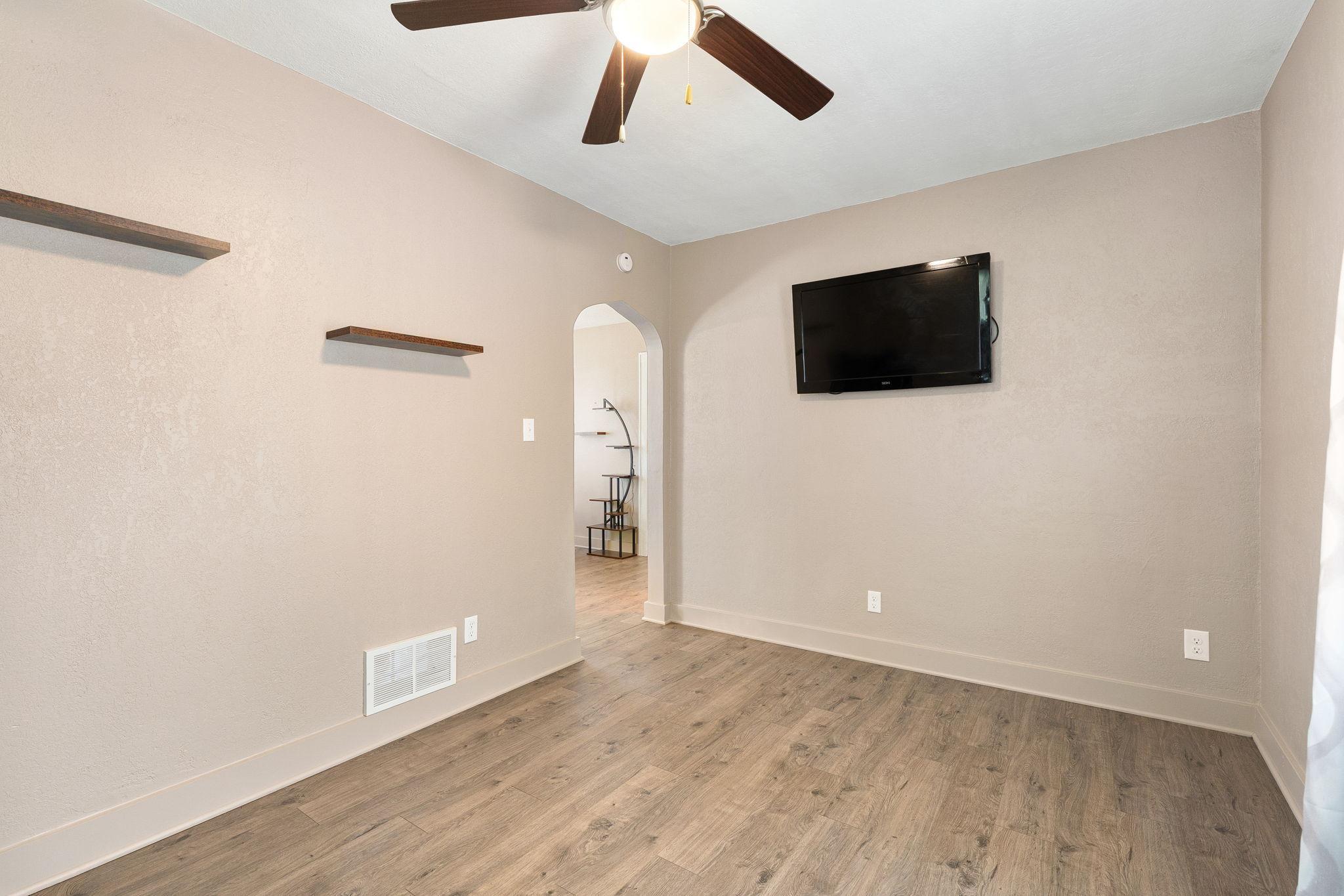 909 11th Street Nw Property Photo 12