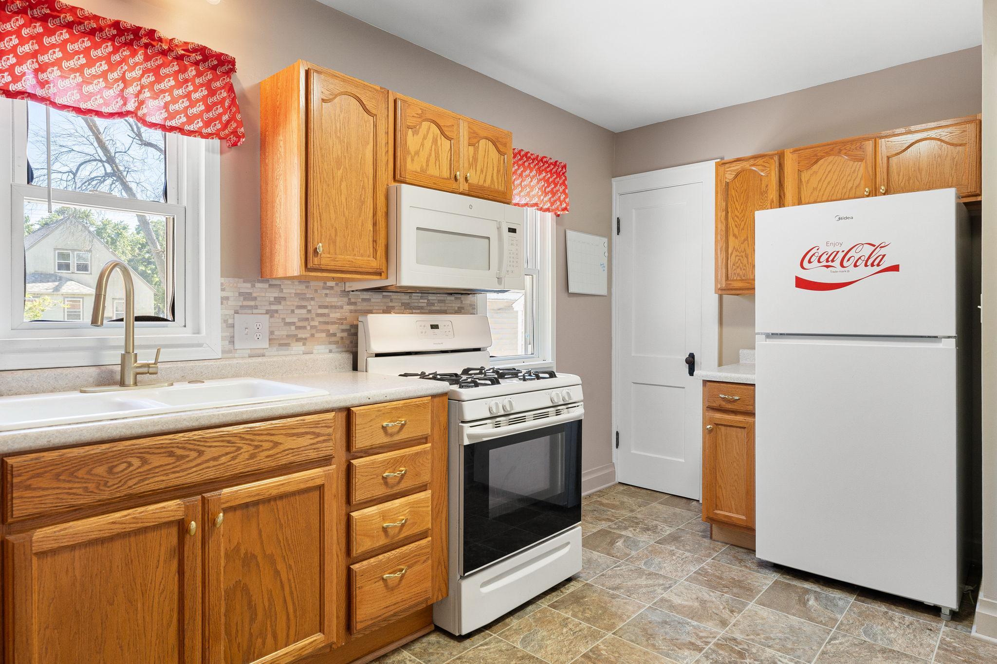 909 11th Street Nw Property Photo 17