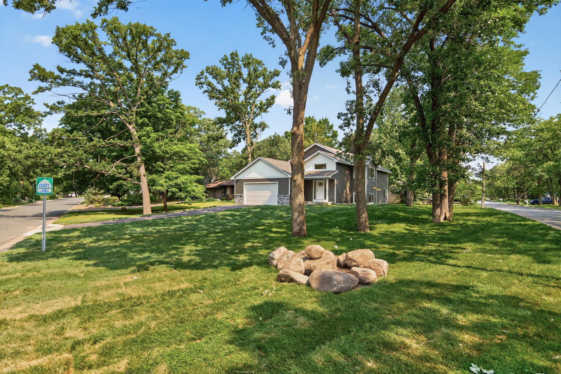 5832 Perry Avenue N Property Photo 8