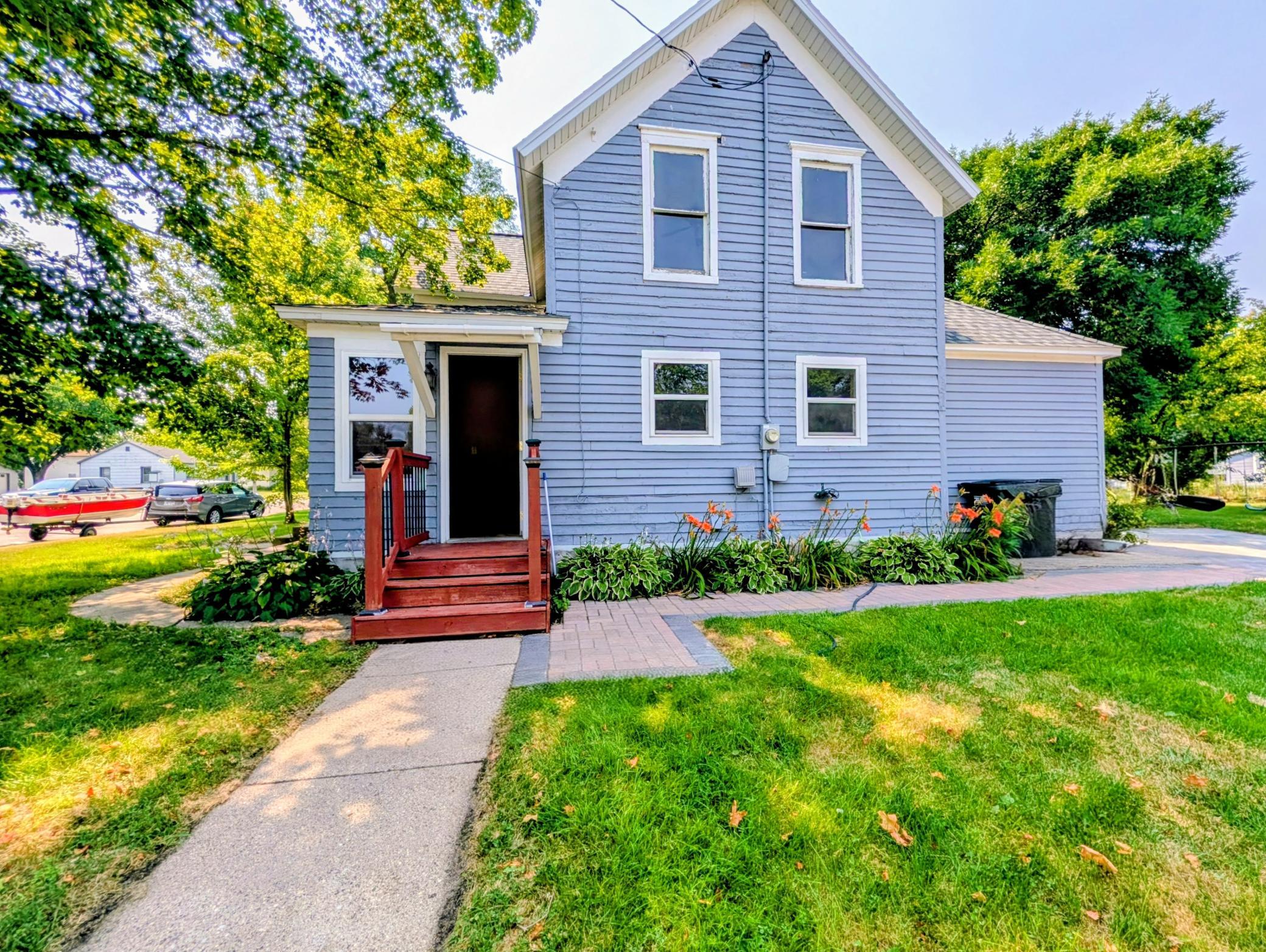 103 3rd Street SW