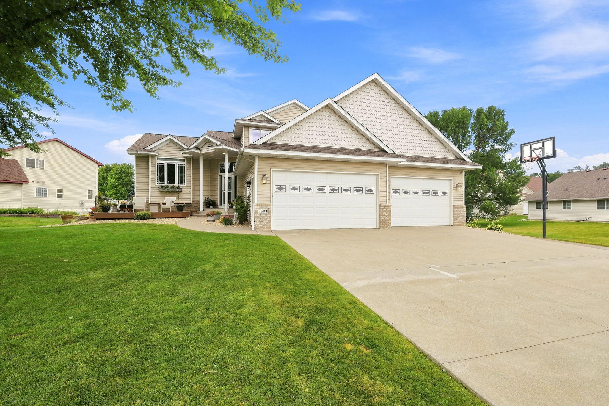 10444 Karston Circle Property Photo 1