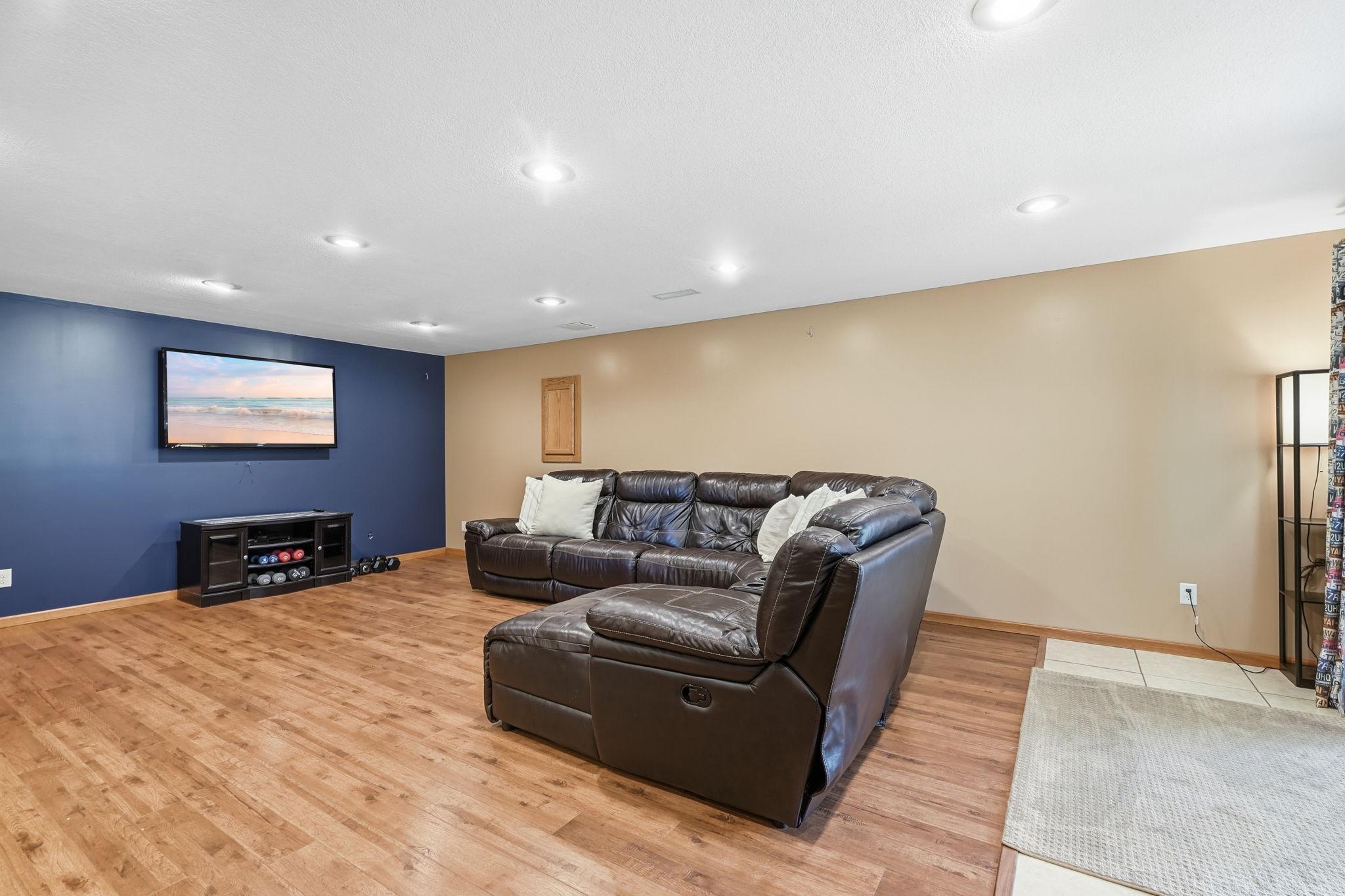10444 Karston Circle Property Photo 38