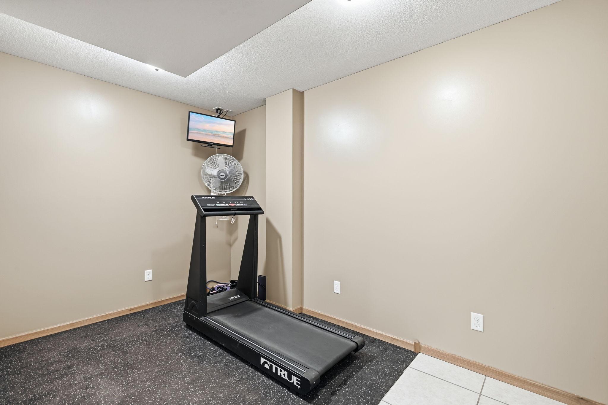 10444 Karston Circle Property Photo 42