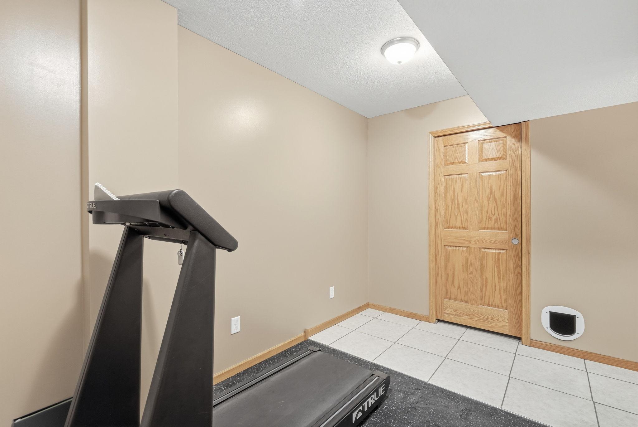 10444 Karston Circle Property Photo 43