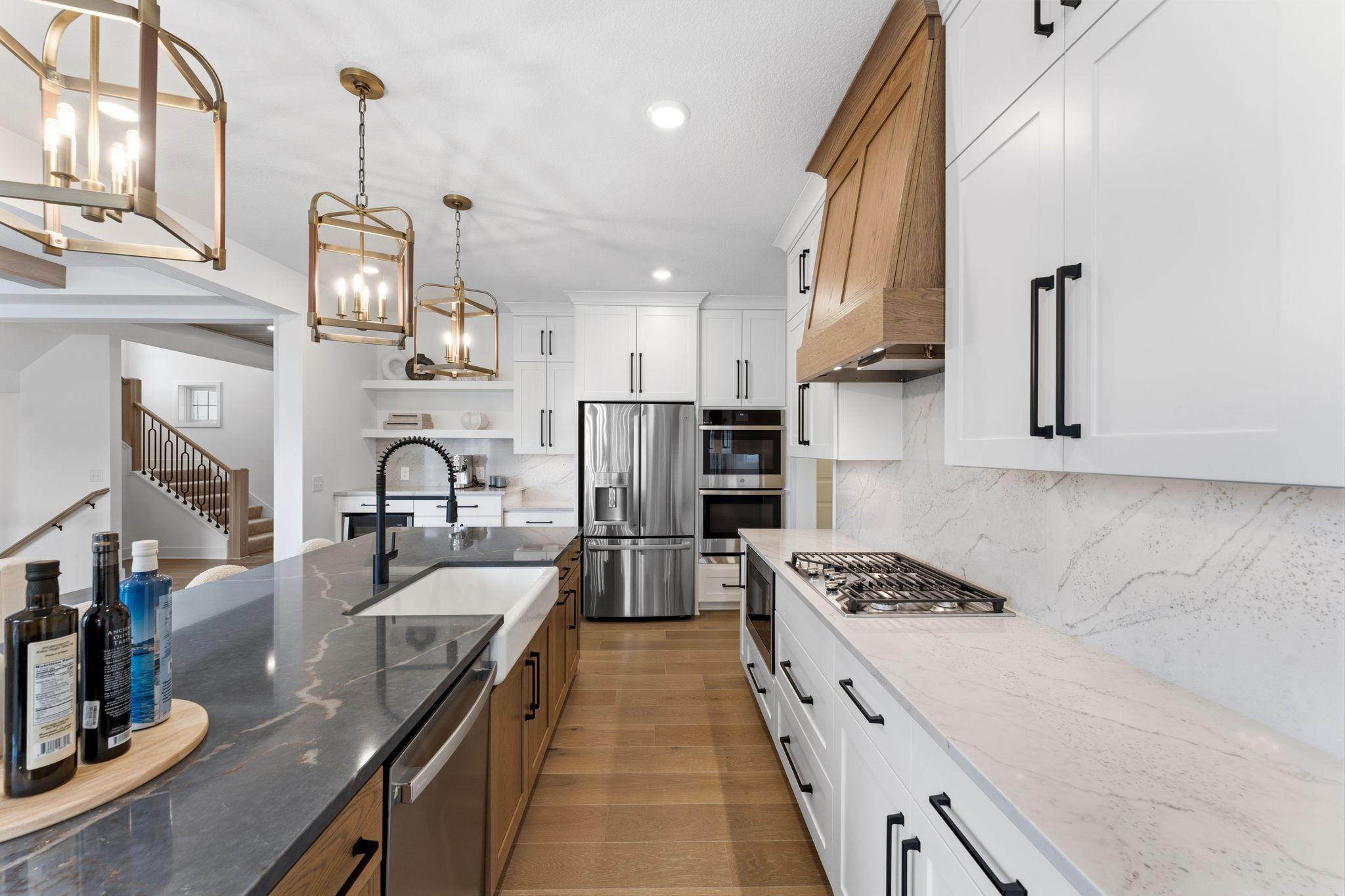 6858 Spruce Lane Property Photo 4