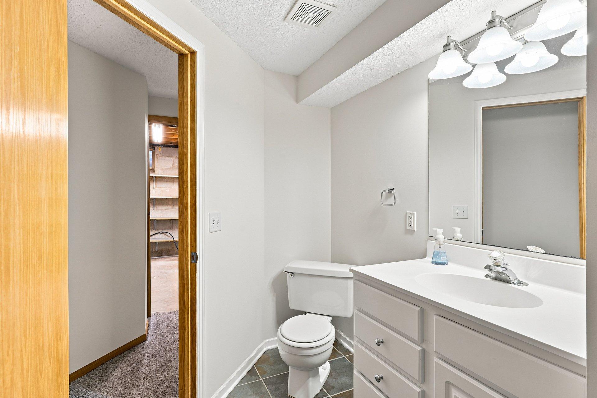 13412 Arden Circle Property Photo 28