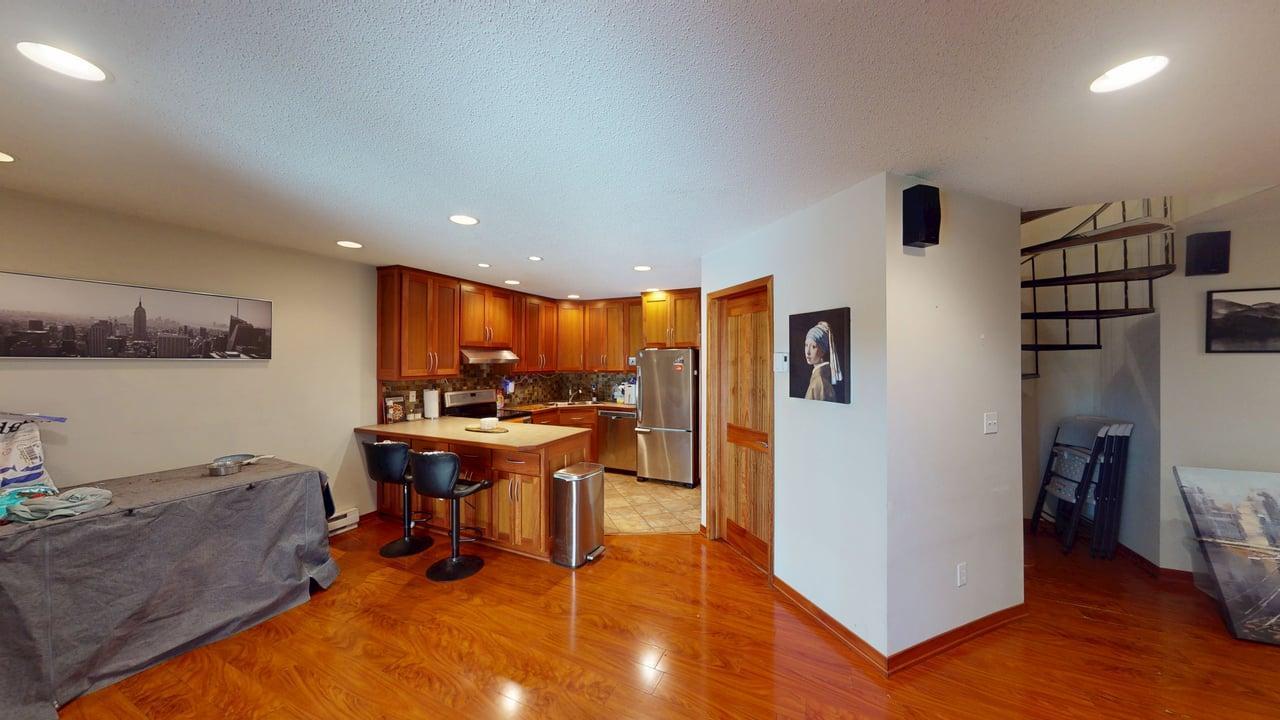 2020 Ridge Drive 16 Property Photo 2