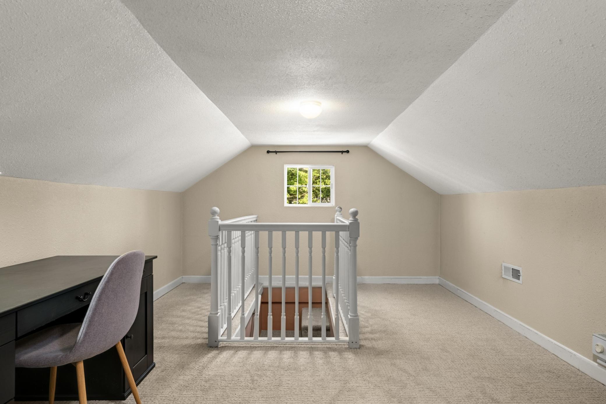 4326 Longfellow Avenue Property Photo 14