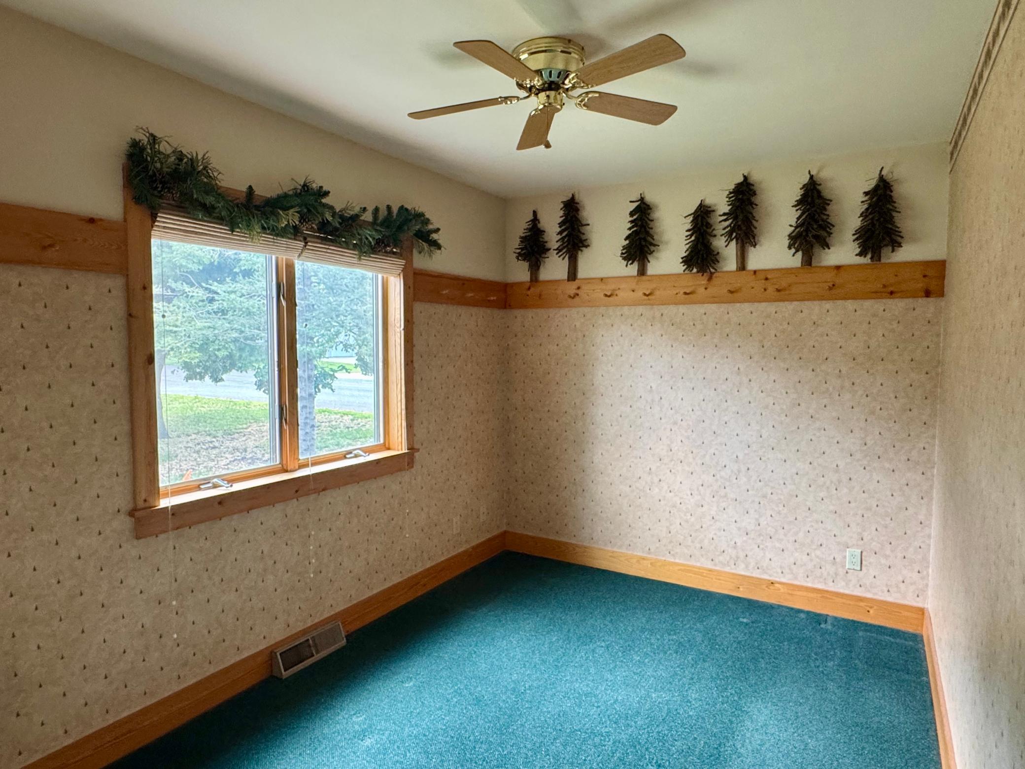 1008 W Ash Avenue Property Photo 32