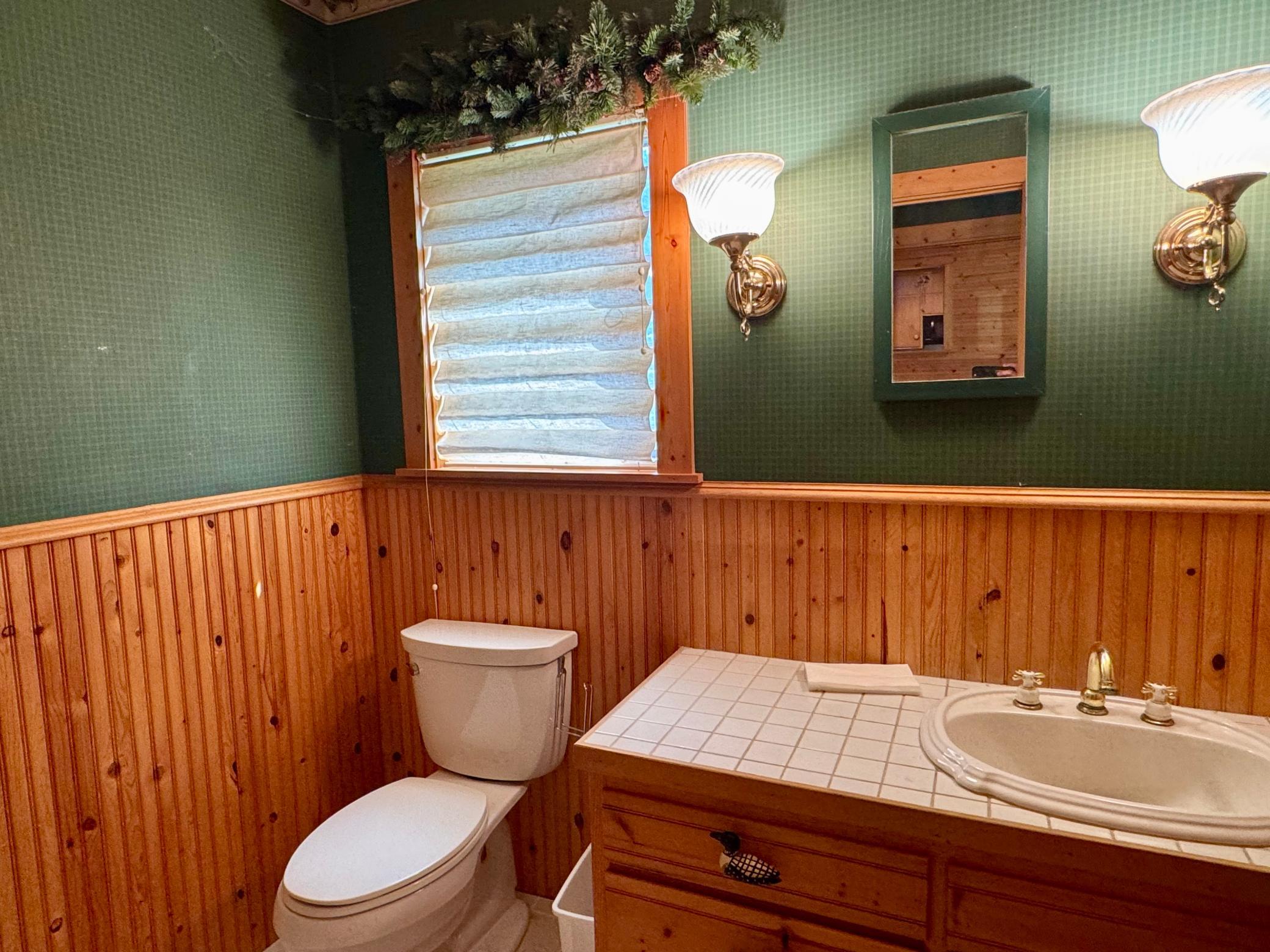 1008 W Ash Avenue Property Photo 33