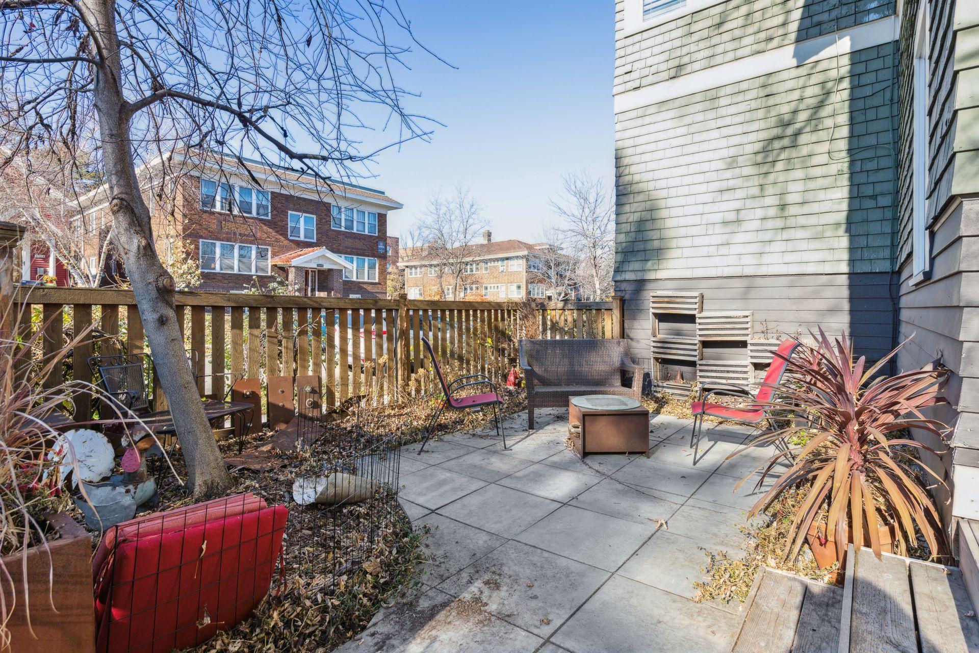 721 W 40th Street Property Photo 28