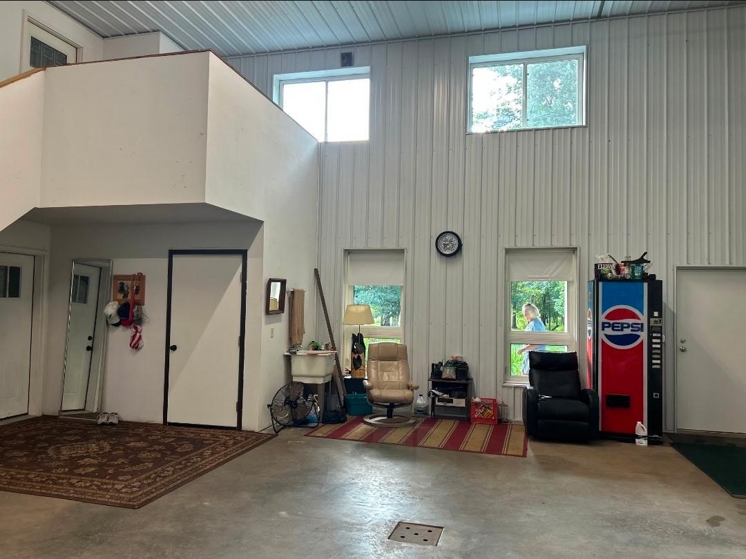 7113903 Property Photo 31