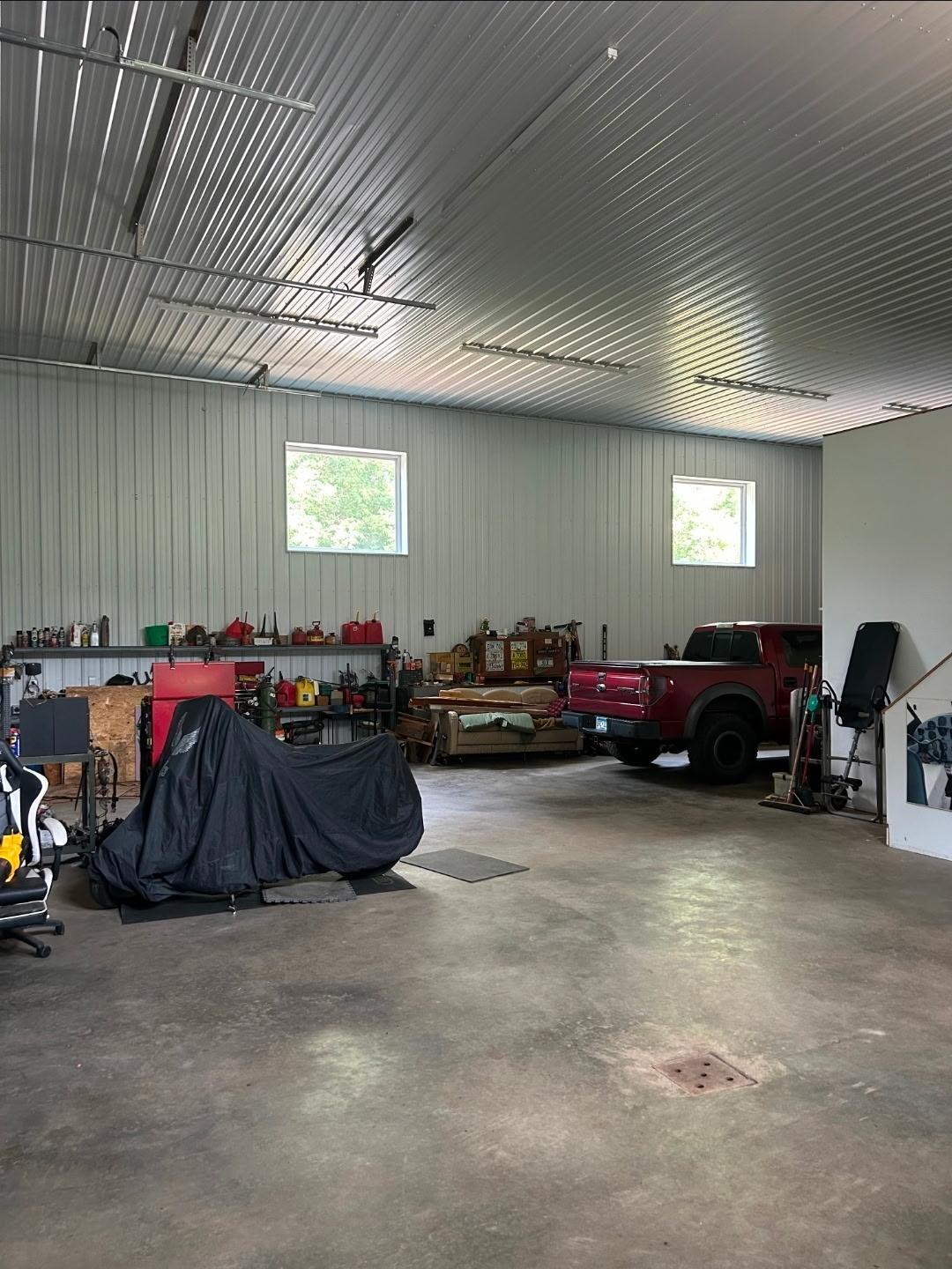 7113903 Property Photo 32