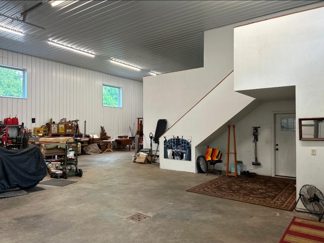 7113903 Property Photo 33