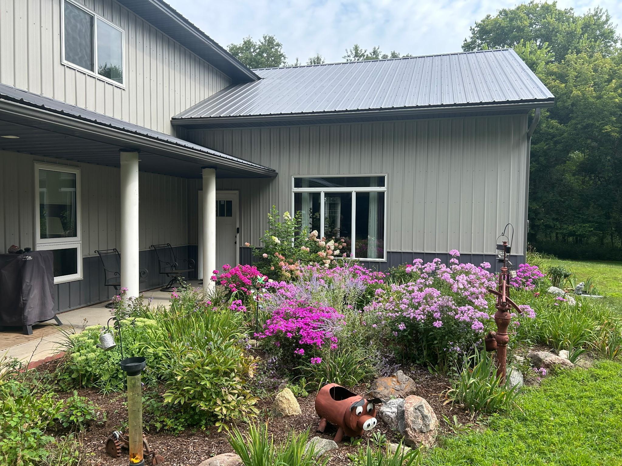 7113903 Property Photo 45