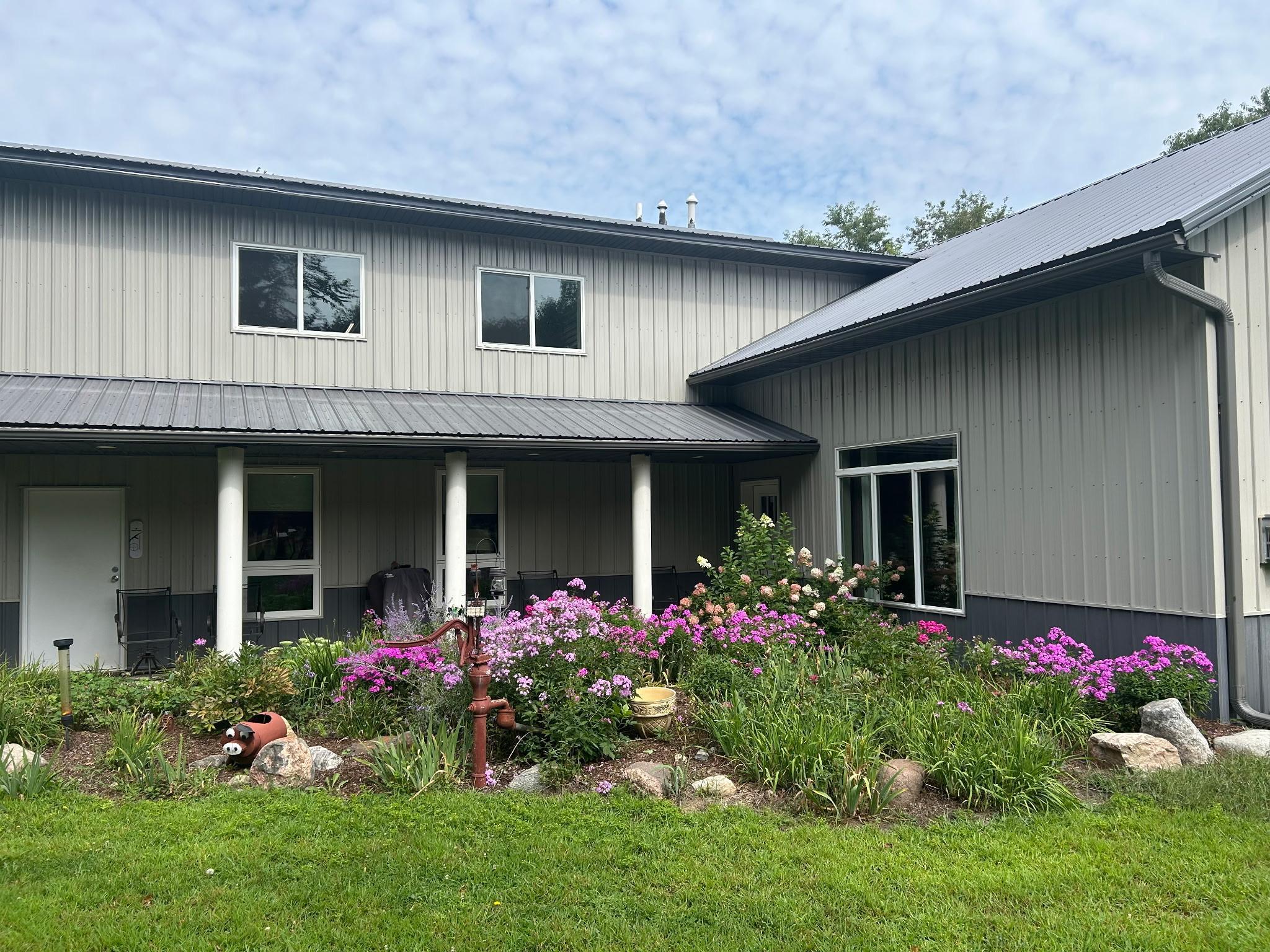7113903 Property Photo 46