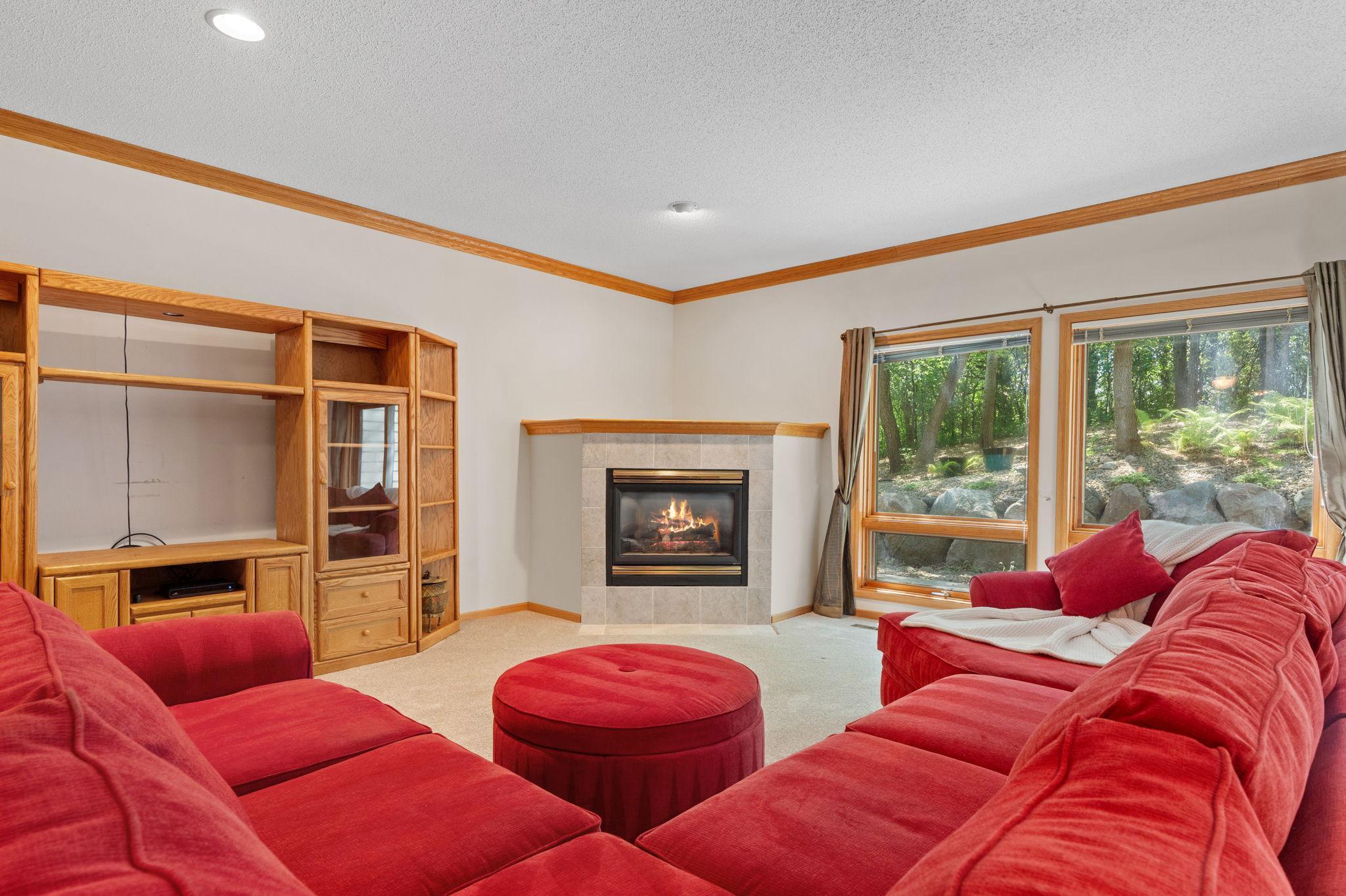 8975 Hunters Way Property Photo 19