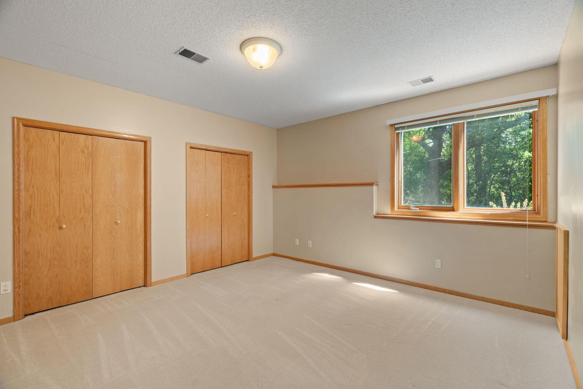 8975 Hunters Way Property Photo 22