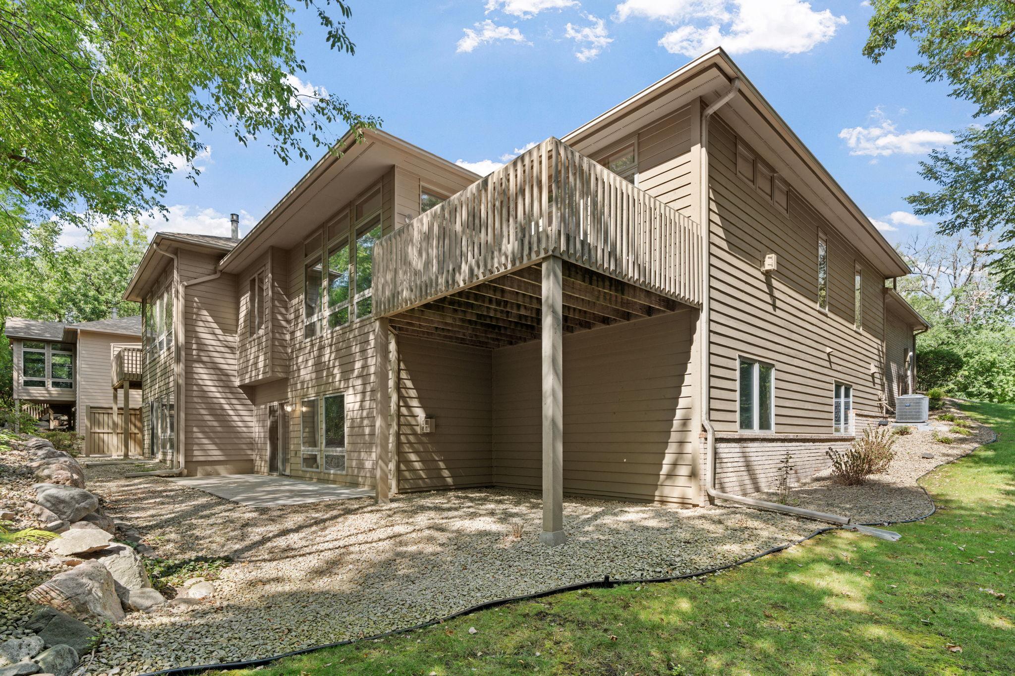 8975 Hunters Way Property Photo 26
