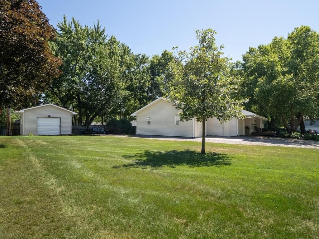 5137 Forest Road Property Photo 5