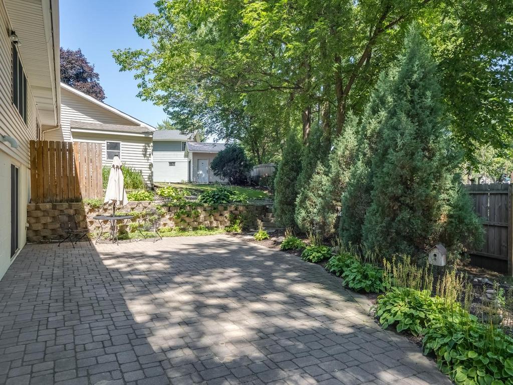 5137 Forest Road Property Photo 8