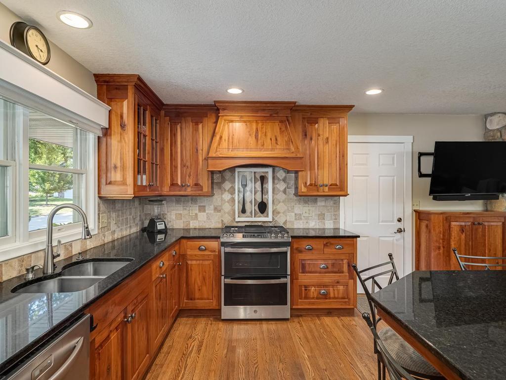 5137 Forest Road Property Photo 20