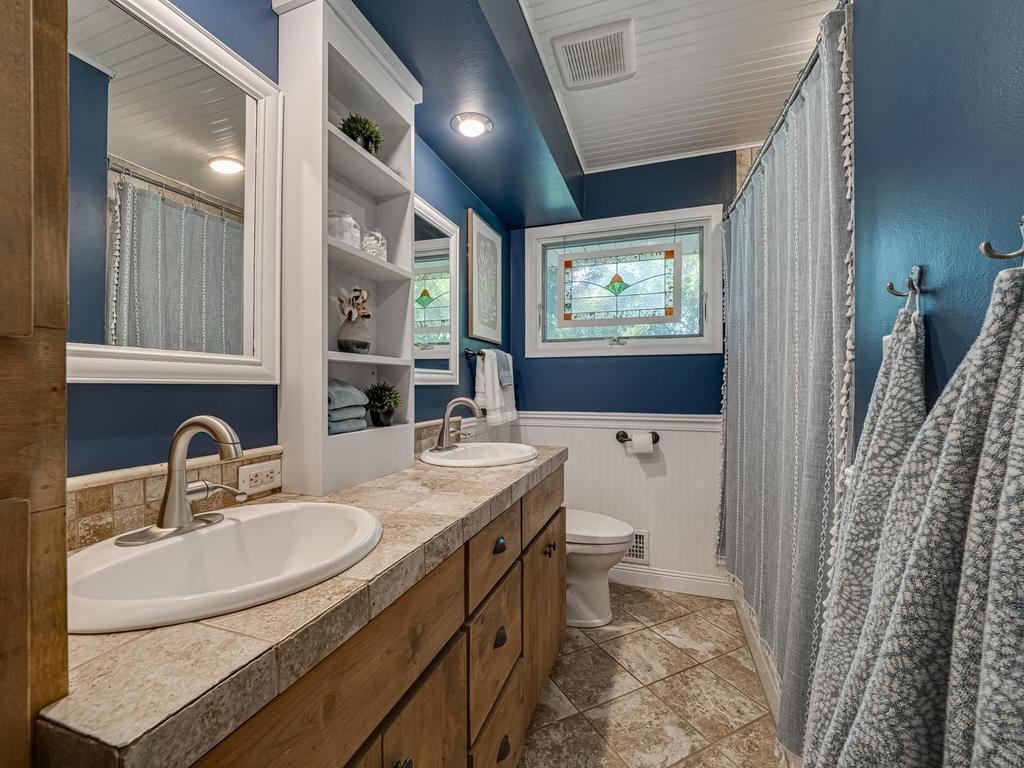 5137 Forest Road Property Photo 25