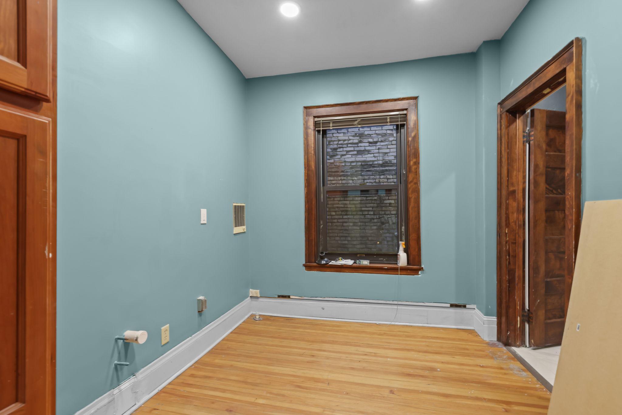 1204 Harmon Place 4 Property Photo 15