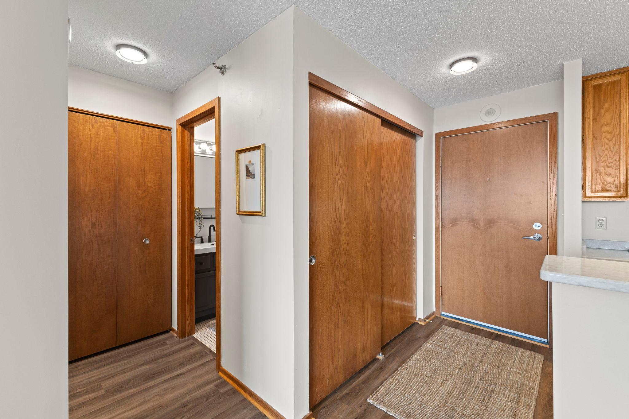 433 S 7th Street 2126 Property Photo 13