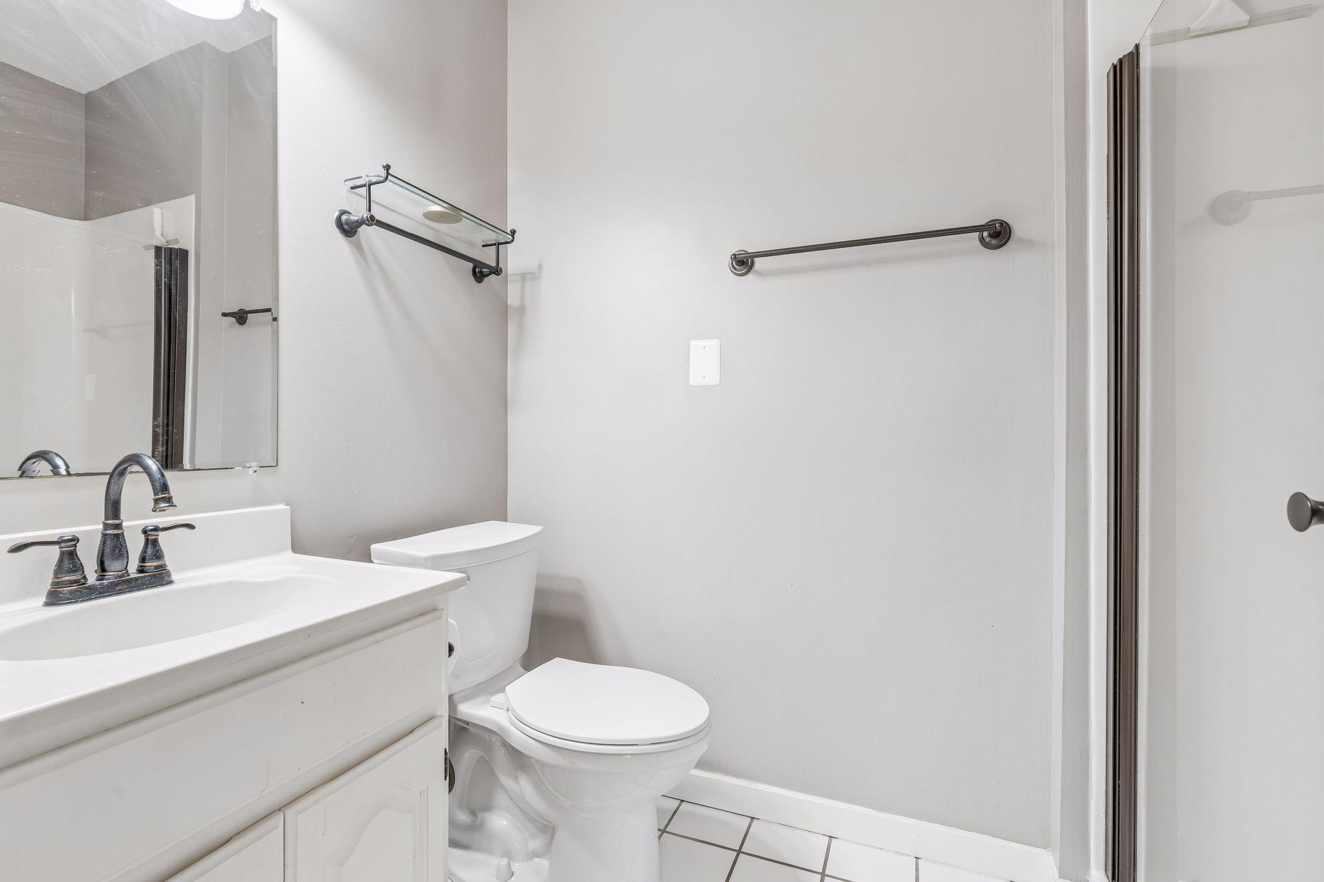 9203 Xenium Lane N Property Photo 24