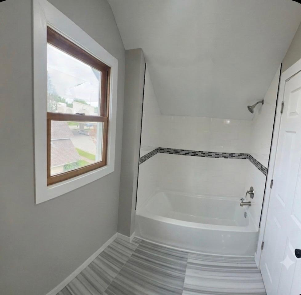 318 2nd Street W Property Photo 16