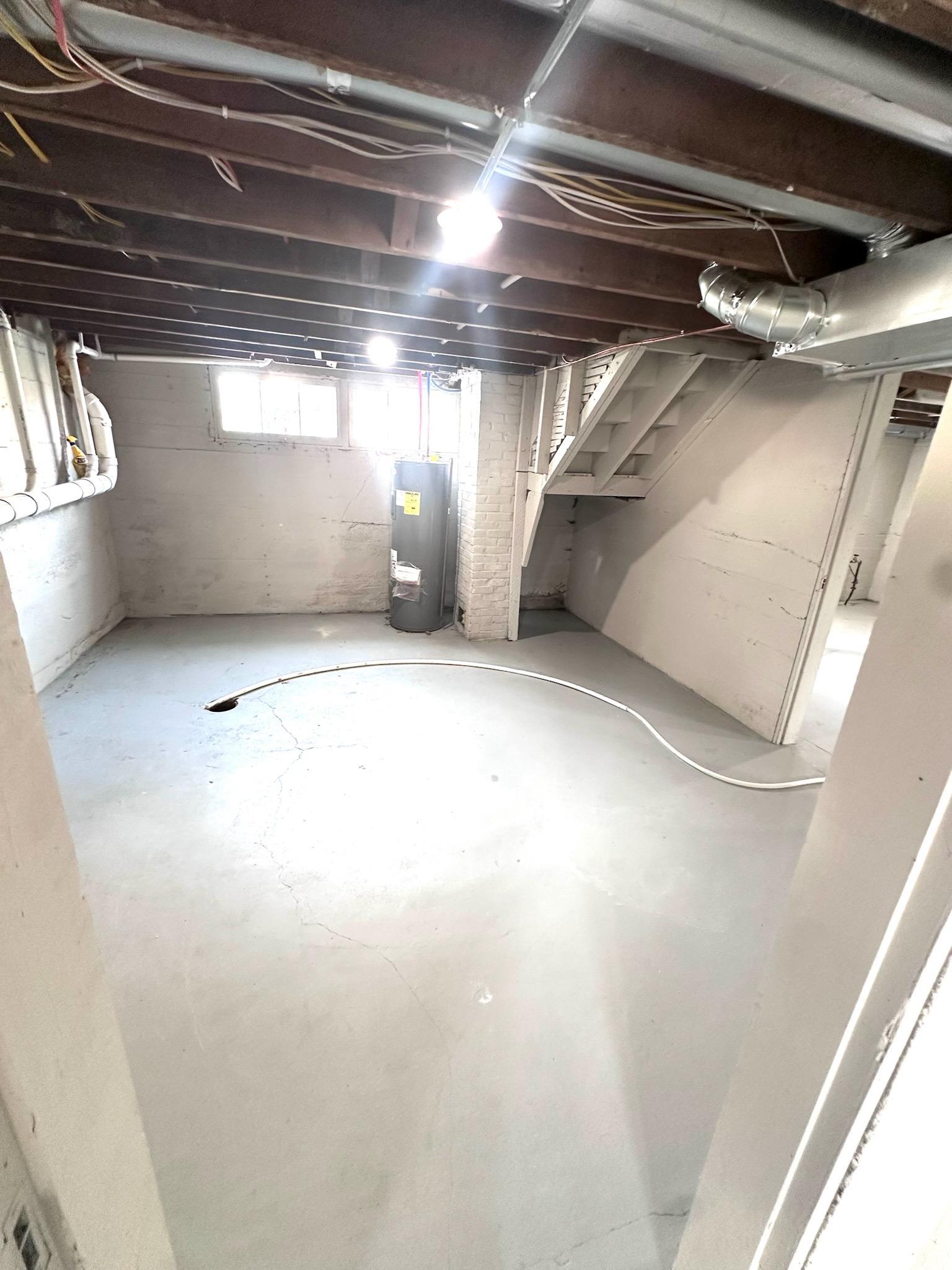 318 2nd Street W Property Photo 21
