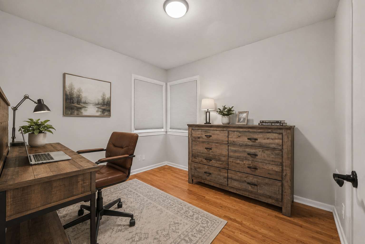 1460 Sherren Avenue E Property Photo 6