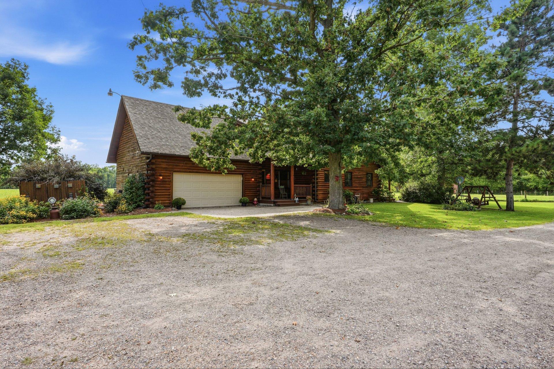 45265 John Avenue Property Photo 17