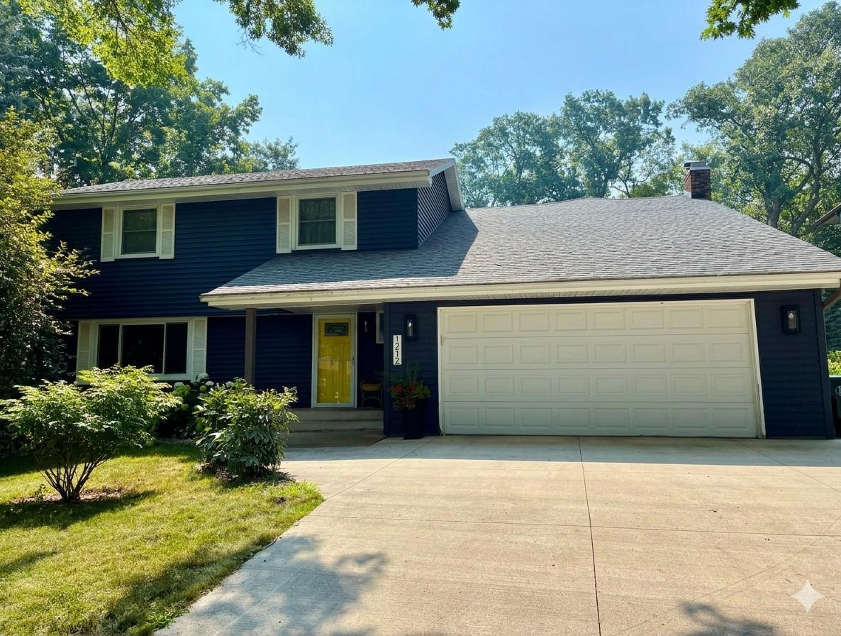 1212 Balsam Trail E