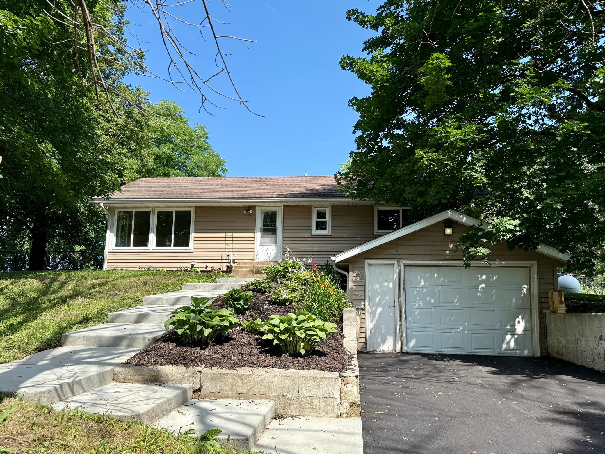 31465 Northfield Boulevard Property Photo 1