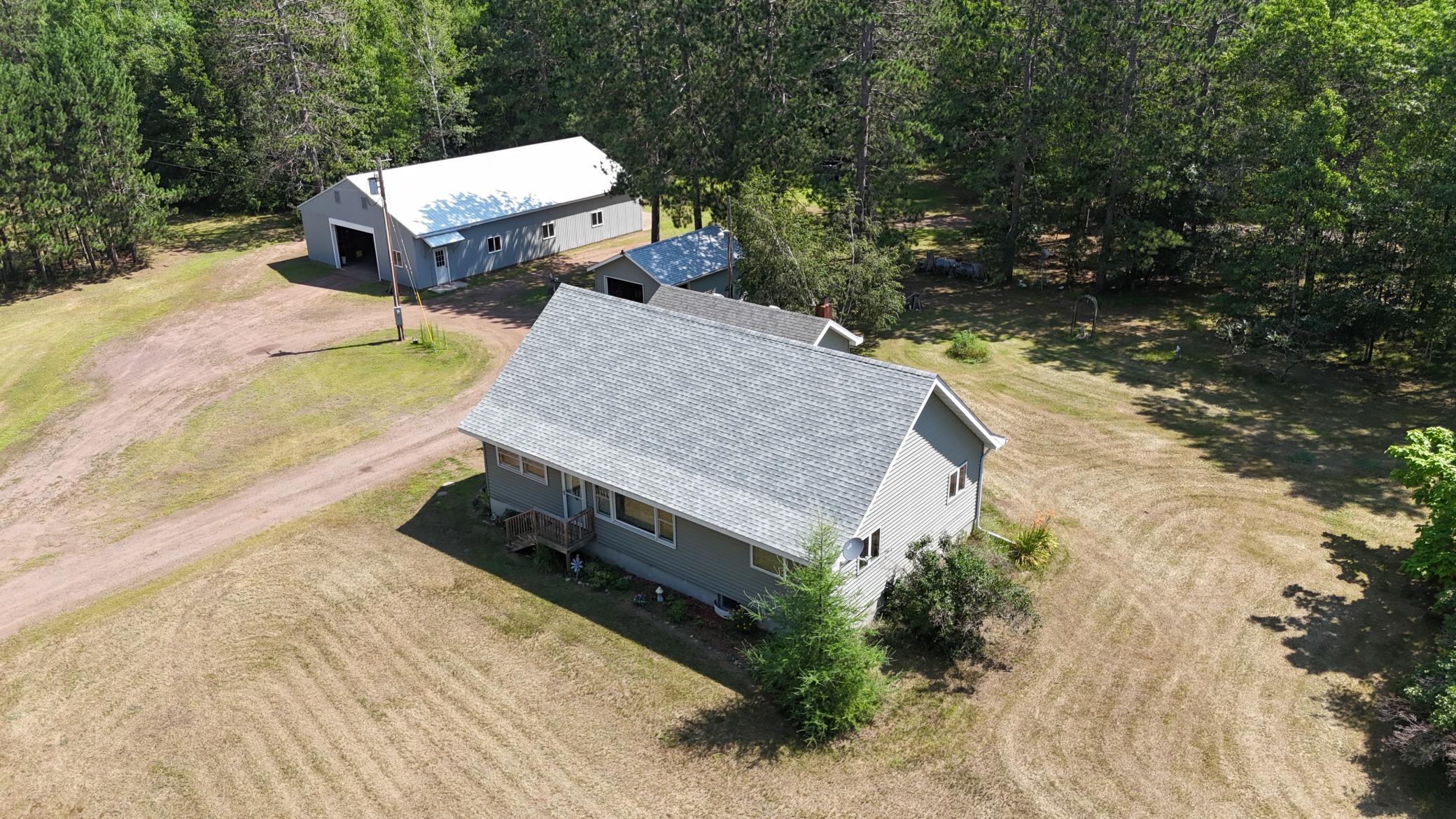 77222 County Highway 61 Property Photo 2