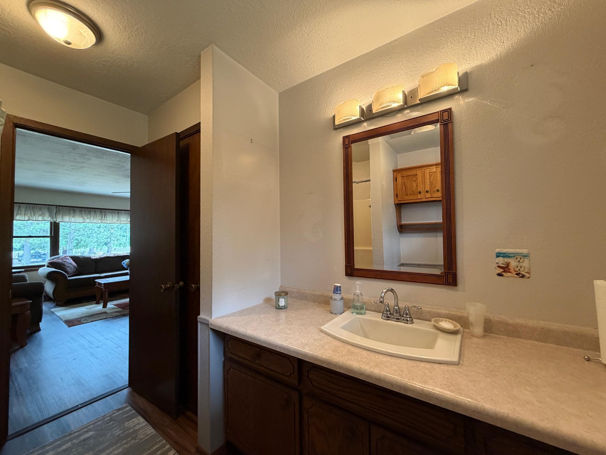 77222 County Highway 61 Property Photo 28