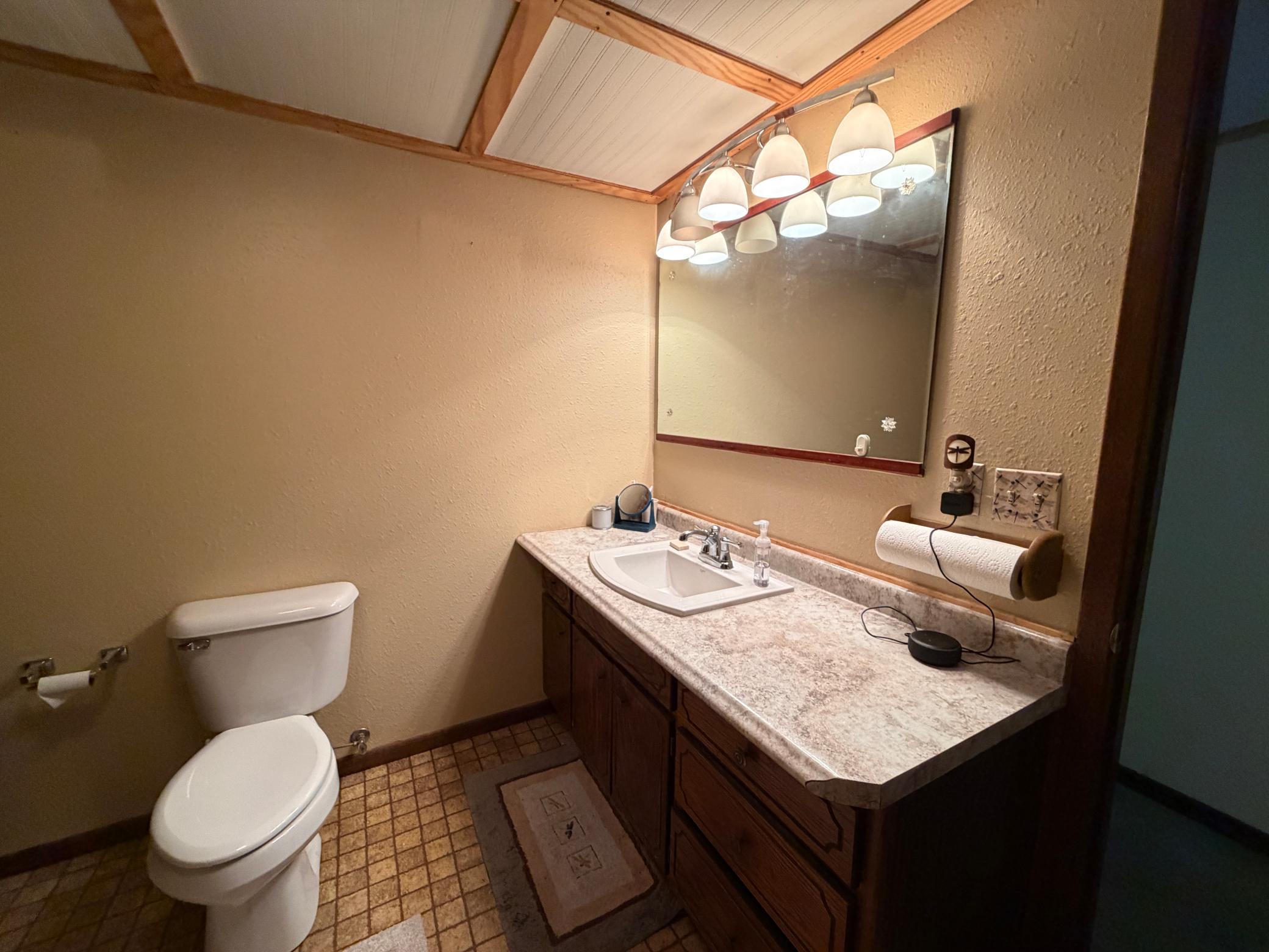 77222 County Highway 61 Property Photo 34