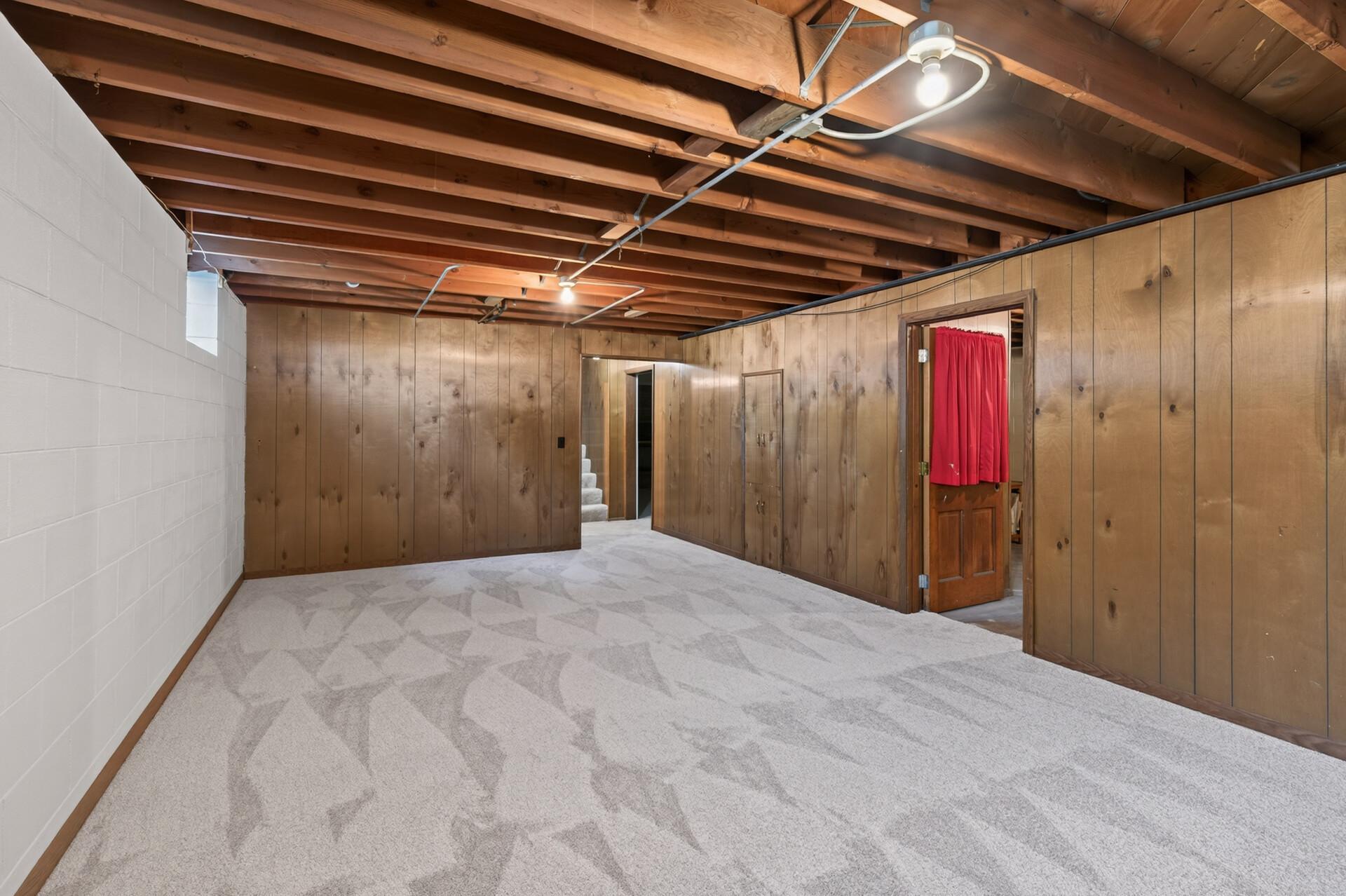 1535 Mclean Avenue Property Photo 19