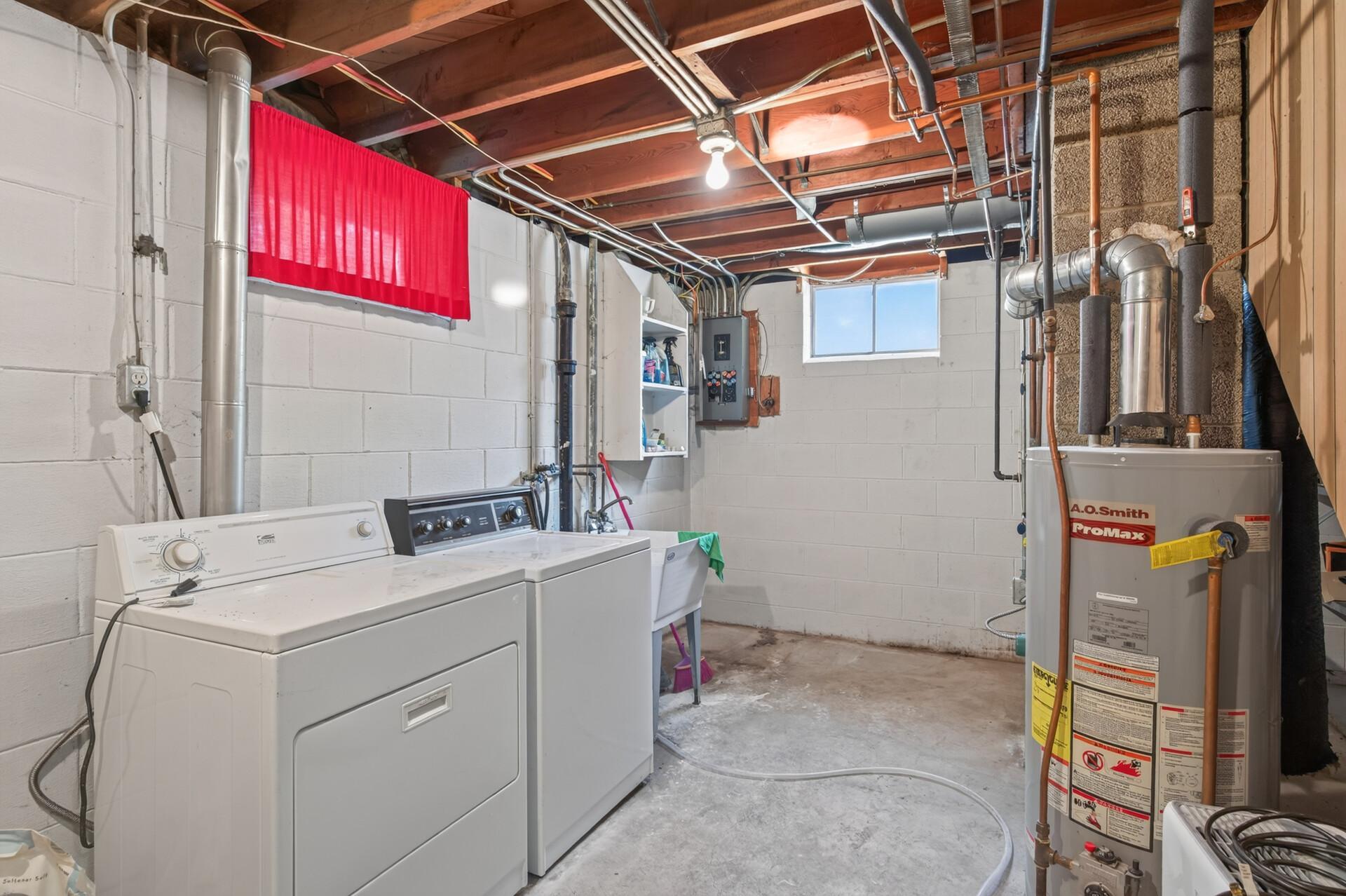 1535 Mclean Avenue Property Photo 21